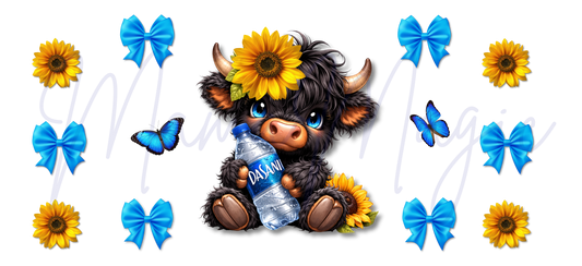 Water Highland Cow| Modern Graphic Cup Design | PNG Download